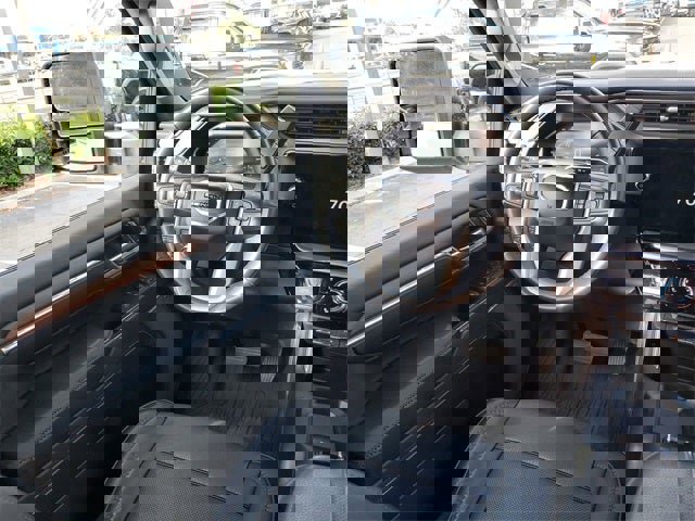 Used 2024 GMC Sierra 3500 Denali image 61