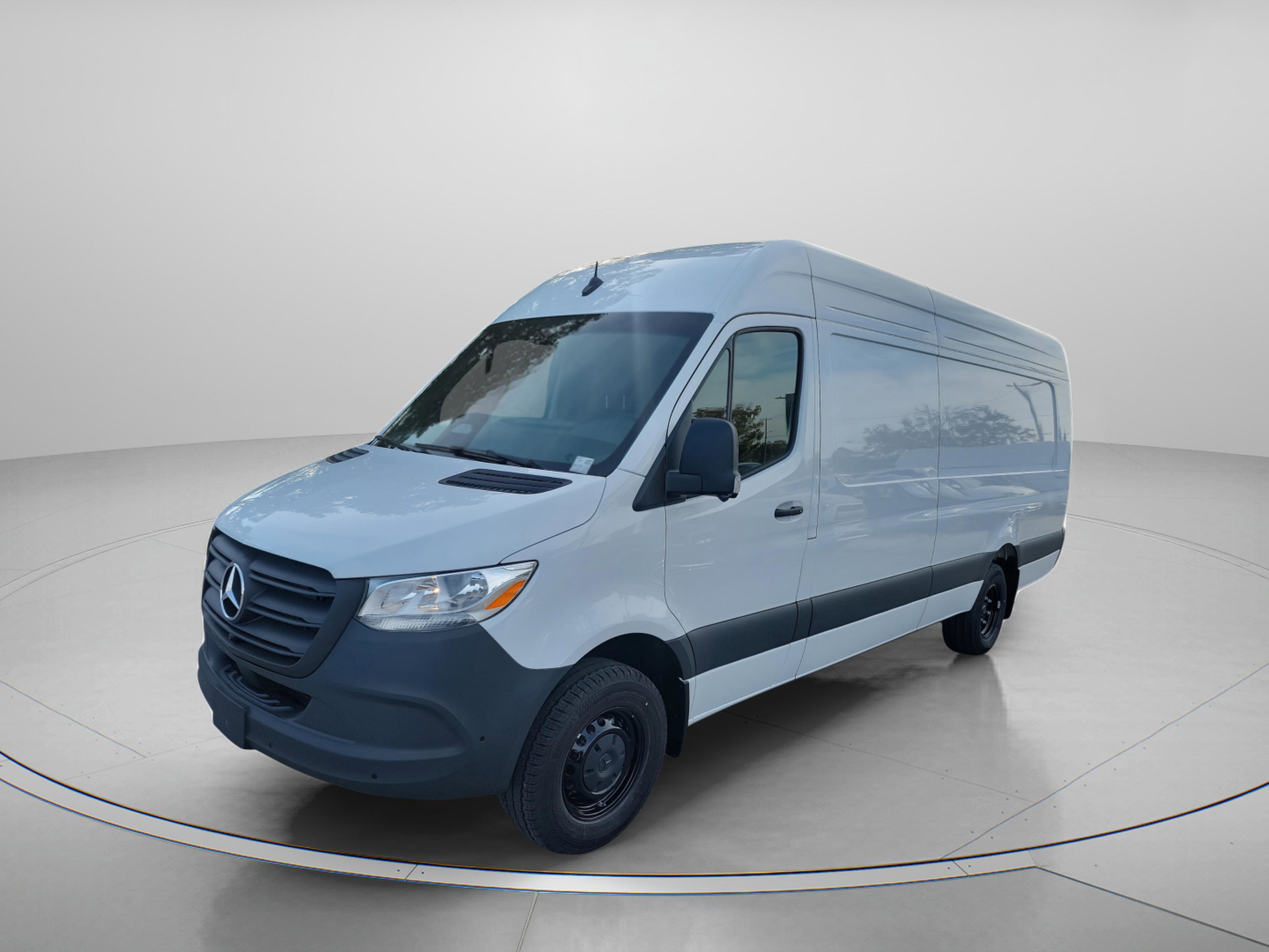 New 2026 Mercedes-Benz Sprinter 3500 image 2