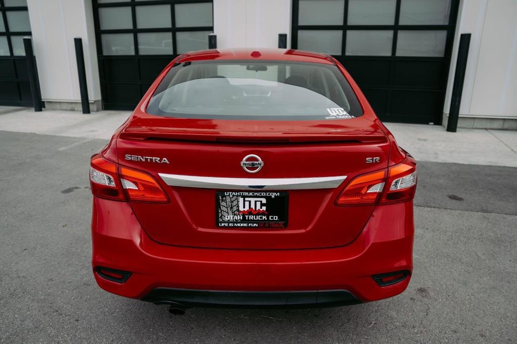 Used 2018 Nissan Sentra SR image 9
