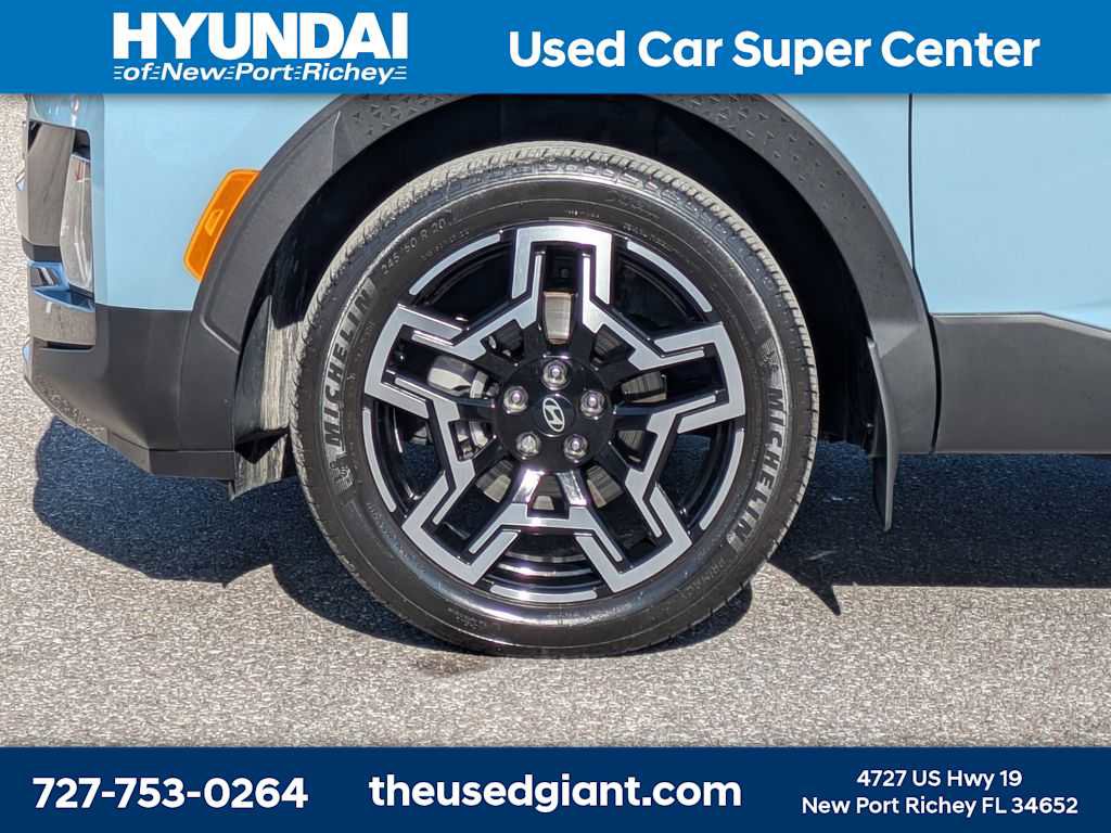 Used 2025 Hyundai Santa Cruz Limited image 10