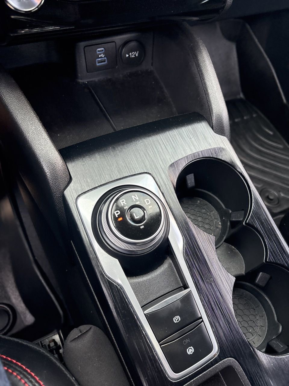 Used 2023 Ford Escape ST-Line w/ Tech Pack #1 FWD image 11