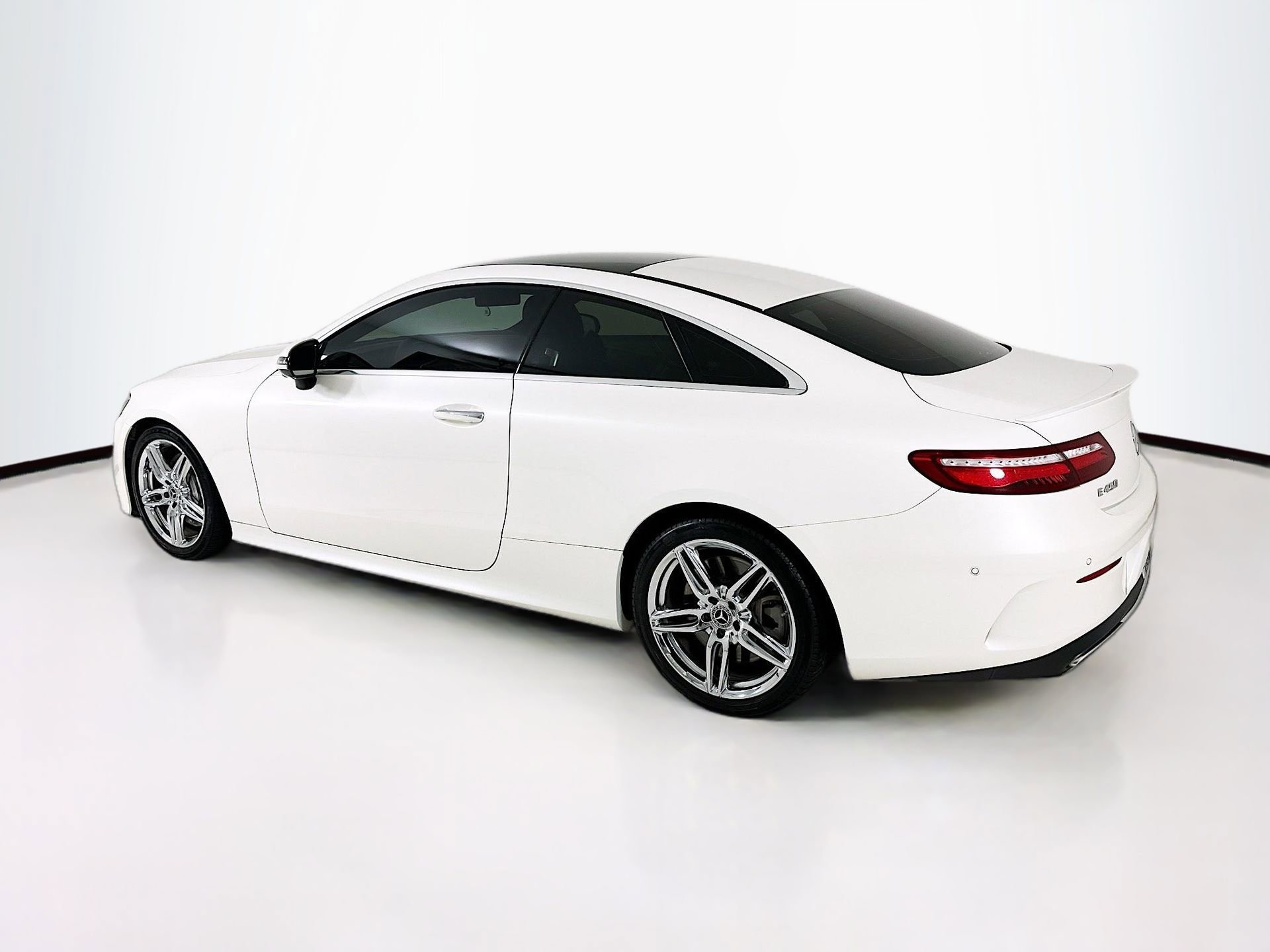 Used 2019 Mercedes-Benz E 450 Coupe image 6