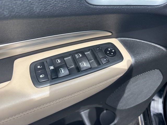 Used 2020 Dodge Durango SXT image 14