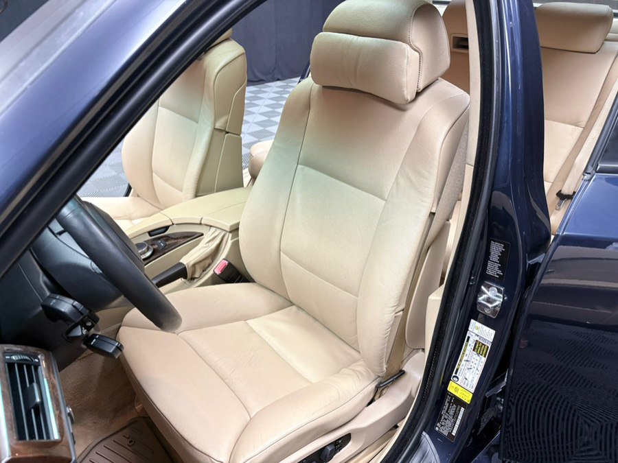 Used 2007 BMW 530xi Sedan AWD/4WD image 34