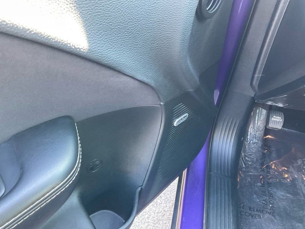 Used 2019 Dodge Challenger SRT Hellcat Redeye image 14