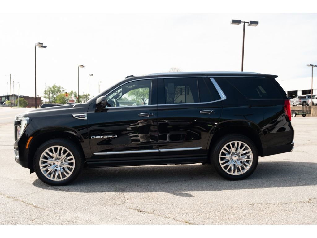 New 2026 GMC Yukon Denali w/ Sun & Power Step Package image 5