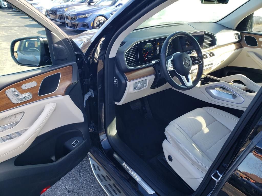 Used 2023 Mercedes-Benz GLE 350 4MATIC image 9