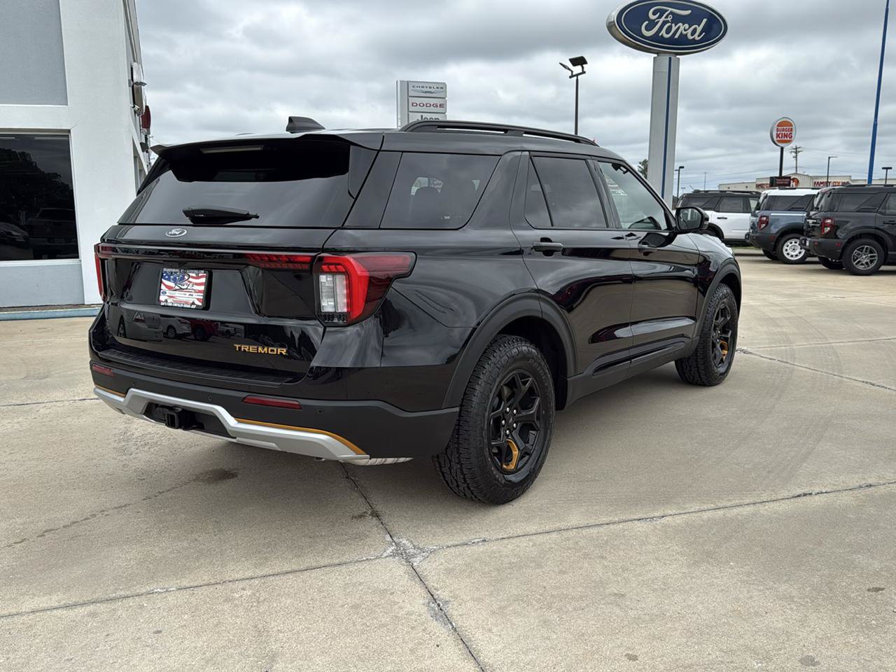 New 2026 Ford Explorer Tremor w/ Tremor Convenience Package AWD/4WD image 10