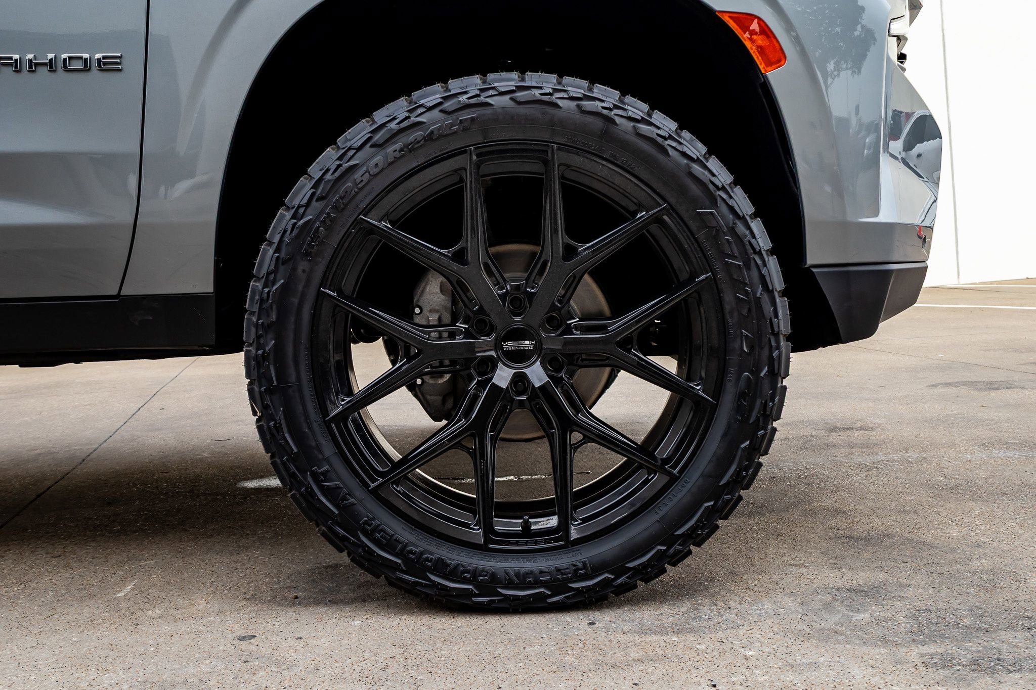 Used 2023 Chevrolet Tahoe LT w/ LT Signature Plus Package image 12