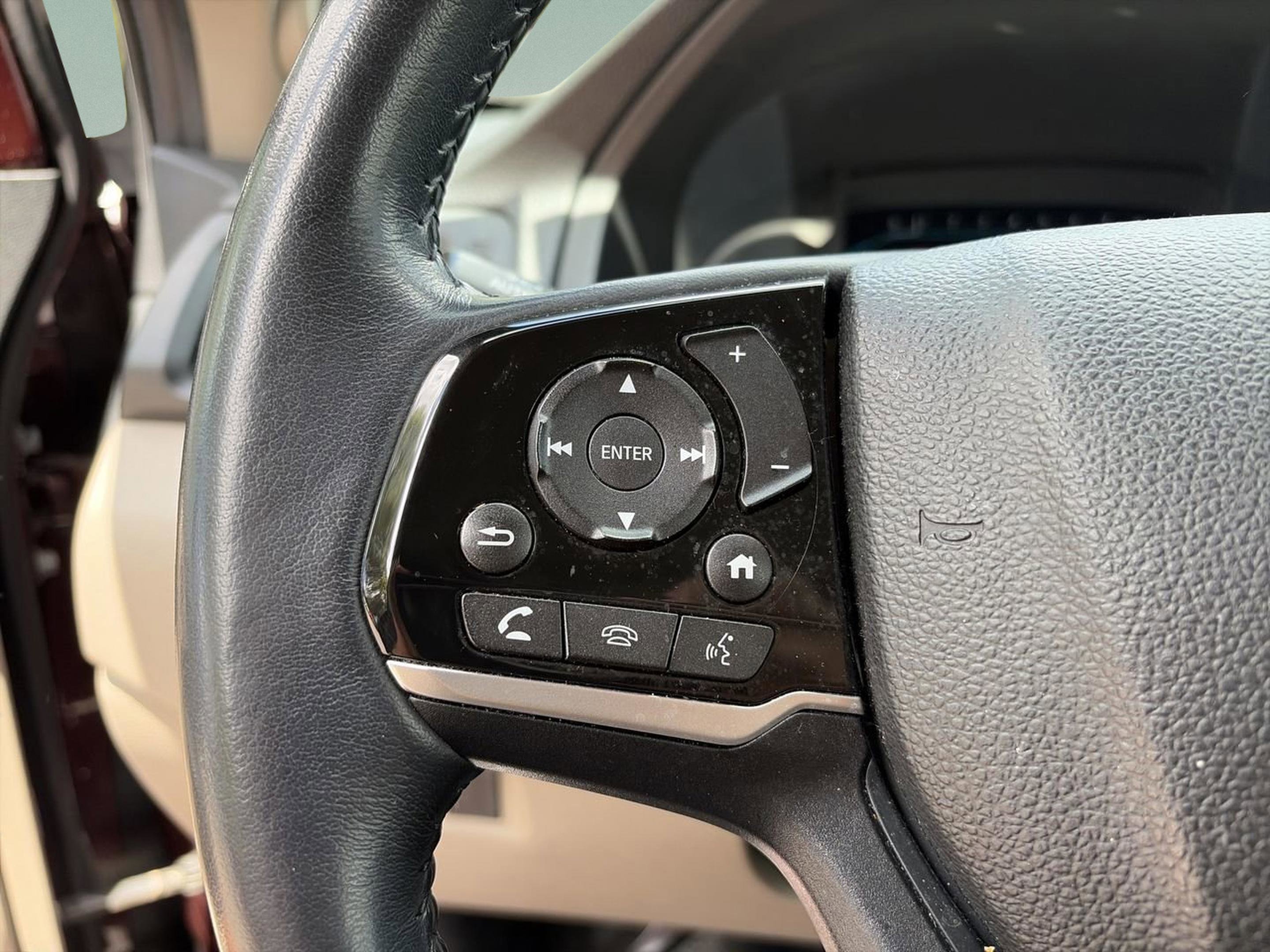 Used 2019 Honda Pilot Touring image 13