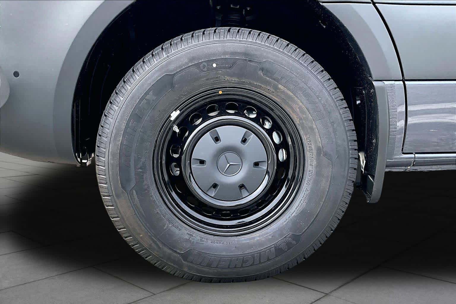 New 2026 Mercedes-Benz Sprinter 2500 image 11