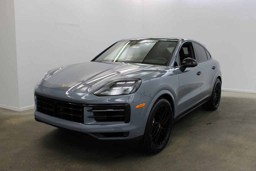 Used 2025 Porsche Cayenne S AWD/4WD 360° Tour