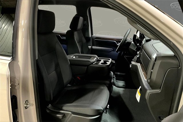 New 2026 GMC Sierra 1500 SLE image 11