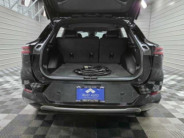 Used 2025 Chevrolet Equinox EV LT w/ Convenience Package FWD image 36