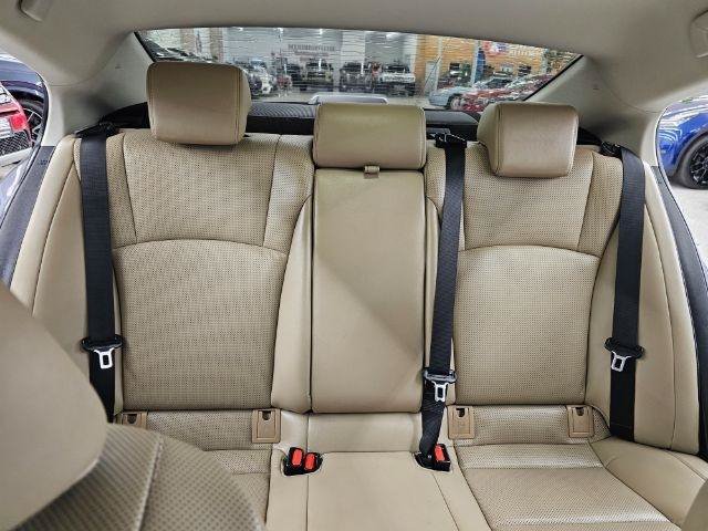 Used 2021 Lexus ES 300h w/ Premium Package FWD image 33