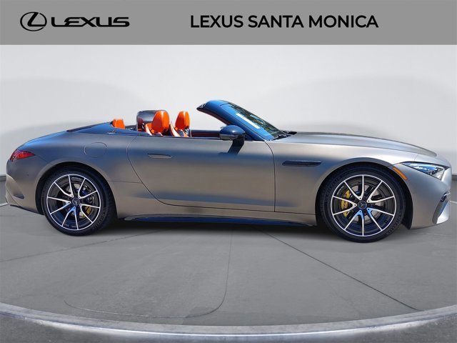 Used 2022 Mercedes-Benz SL 63 AMG 4MATIC w/ Driver Assistance Package image 4