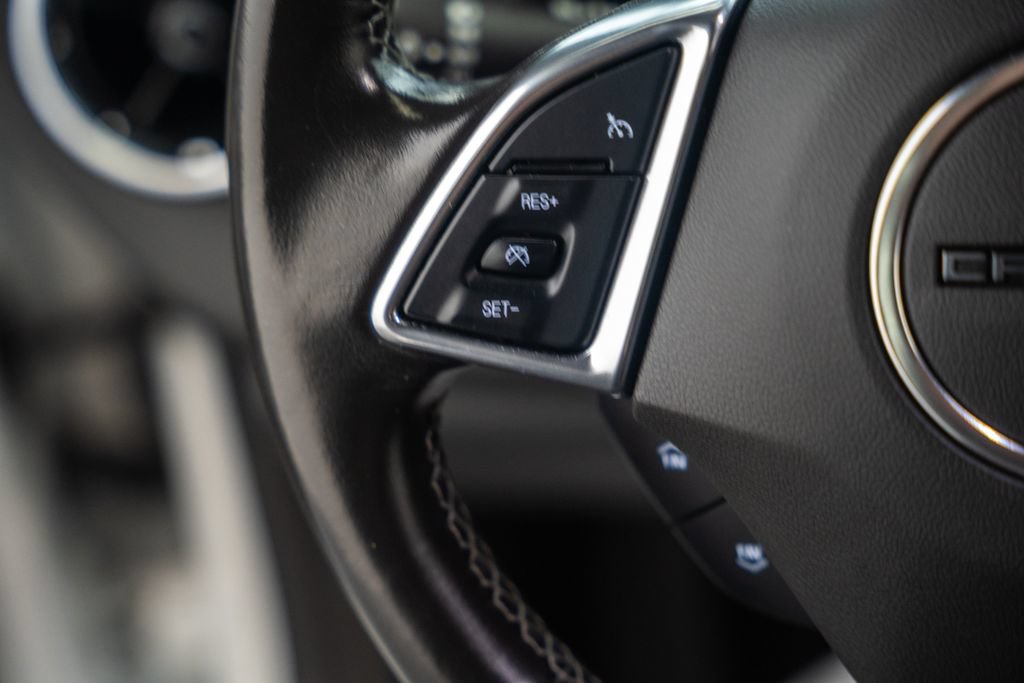Used 2023 Chevrolet Camaro LT RWD image 29