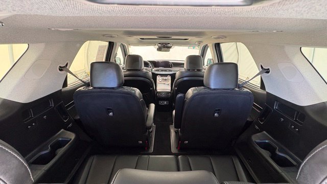 Used 2022 Hyundai Palisade Limited AWD/4WD image 7