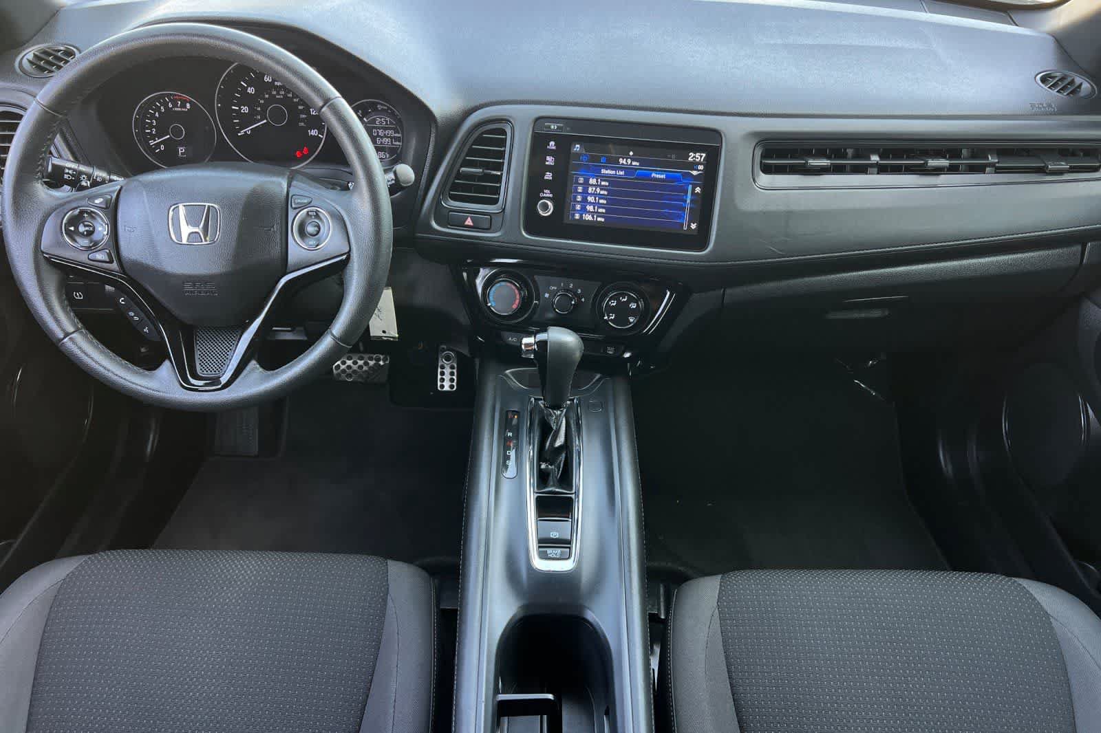 Used 2022 Honda HR-V Sport image 4