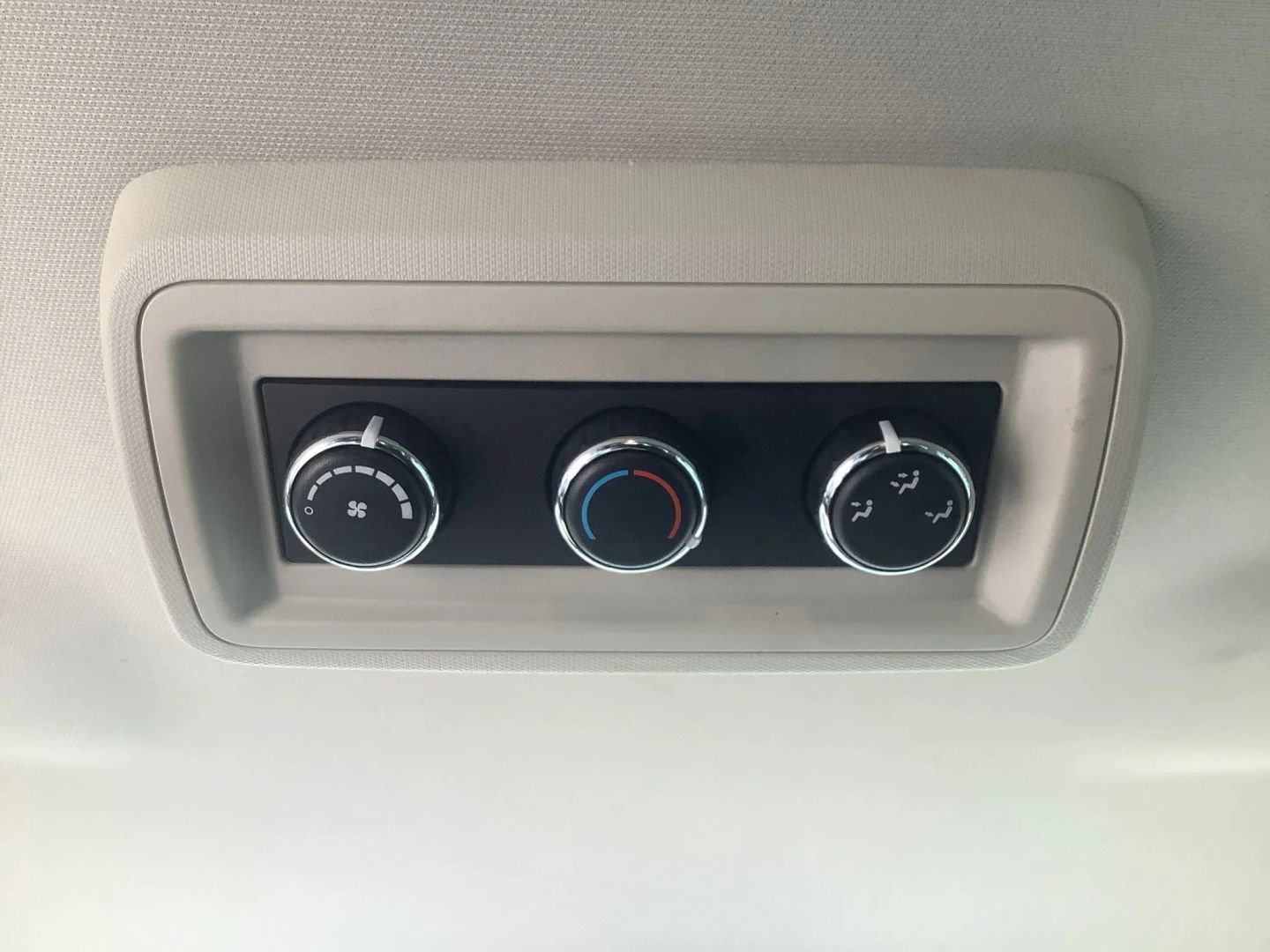 Used 2014 Dodge Journey American Value Package w/ Flexible Seating Group FWD image 29