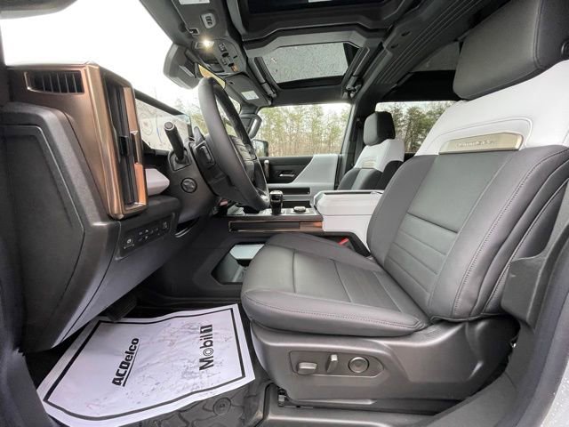 New 2025 GMC Hummer EV 2X AWD/4WD image 17