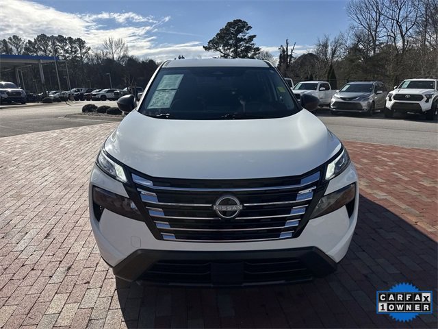 Used 2025 Nissan Rogue S image 31