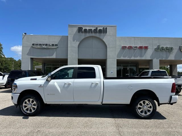 New 2027 RAM 3500 Laramie AWD/4WD image 8