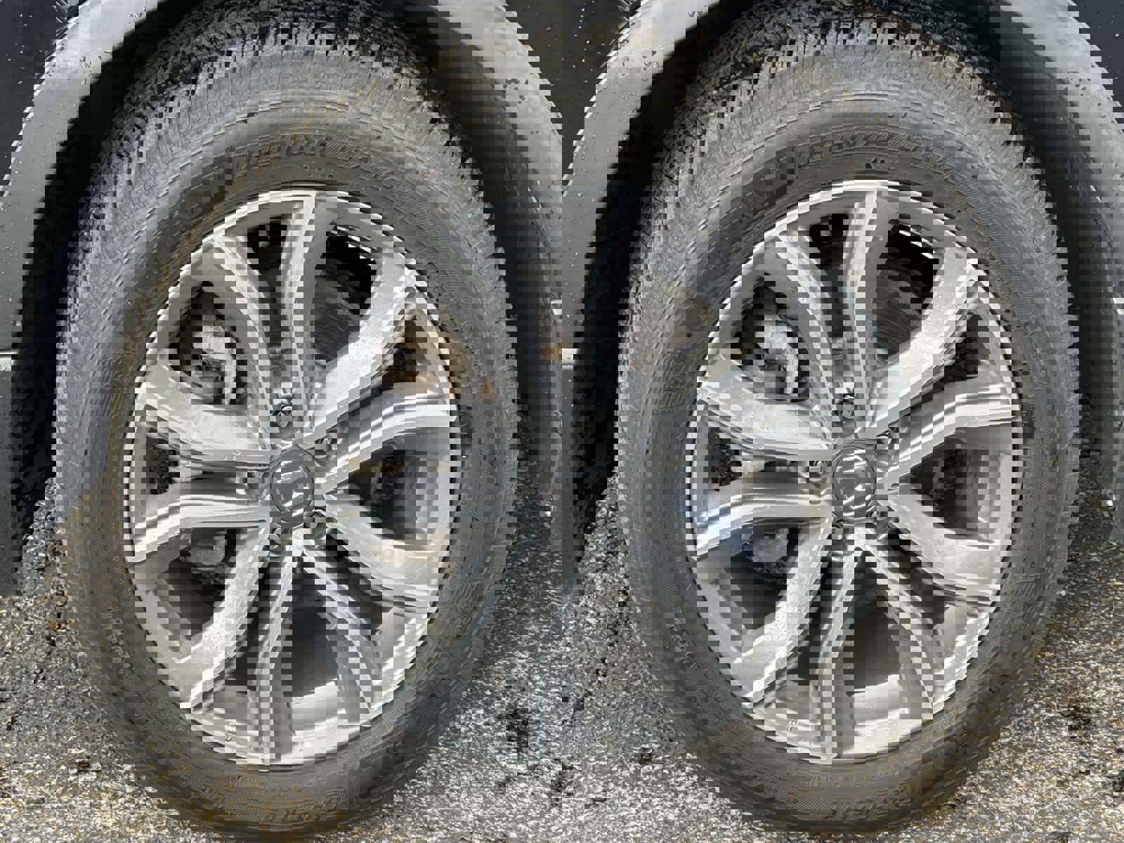 Used 2020 Honda CR-V Touring image 11