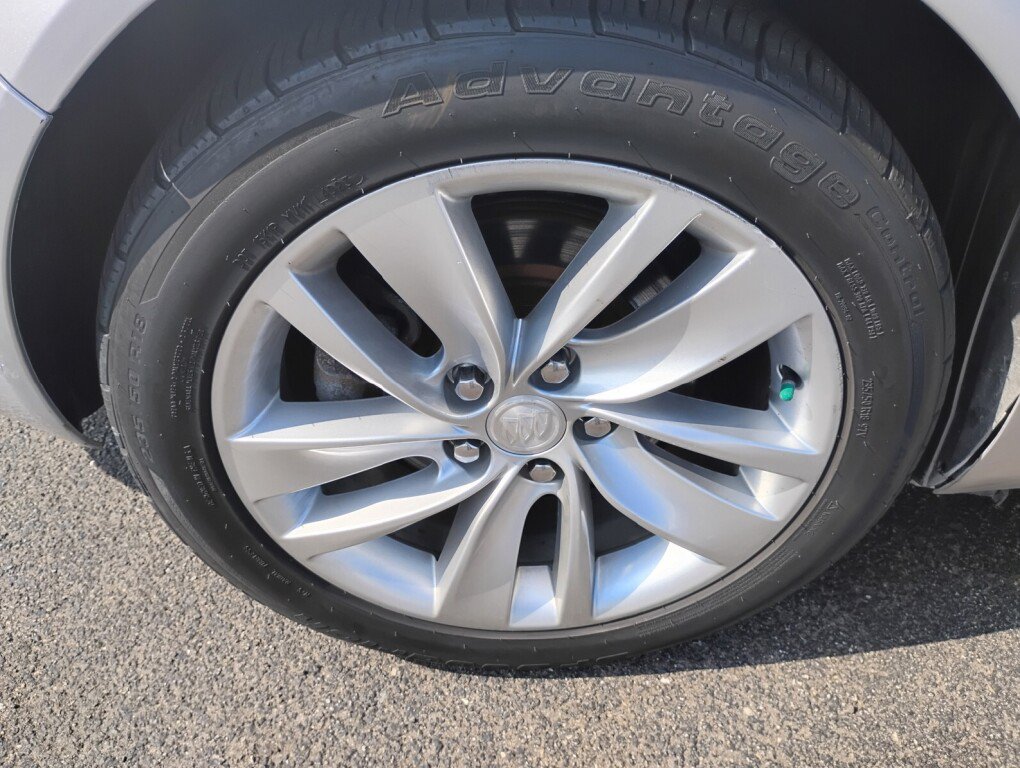 Used 2015 Buick Regal Premium FWD image 26
