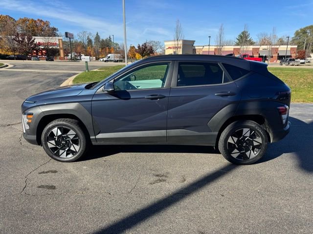 Used 2024 Hyundai Kona SEL image 4