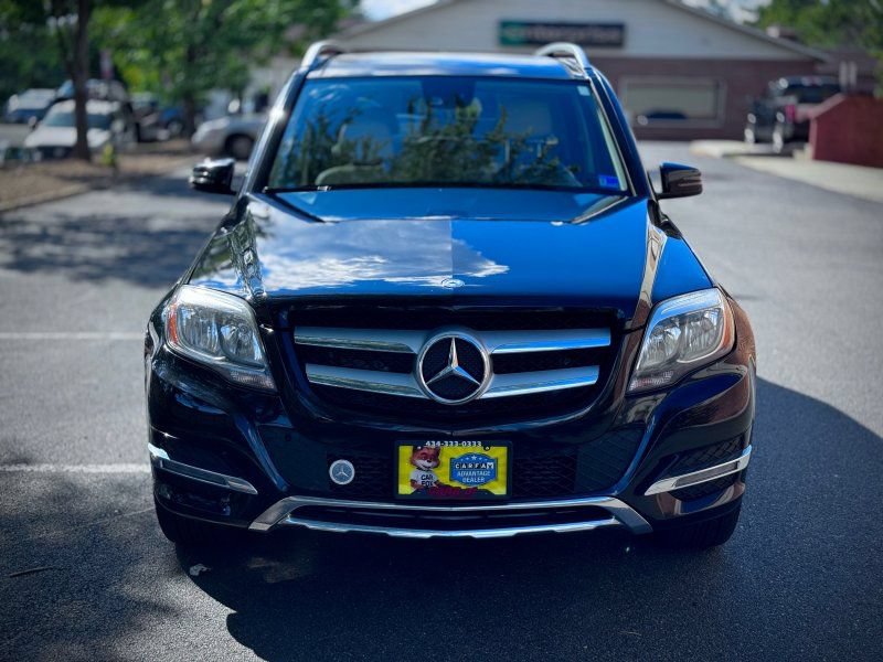 Used 2014 Mercedes-Benz GLK 250 BlueTEC 4MATIC image 2