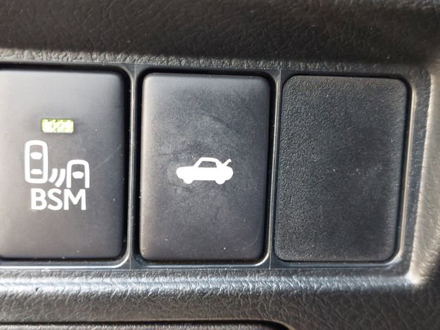 Used 2016 Toyota Avalon Touring image 39
