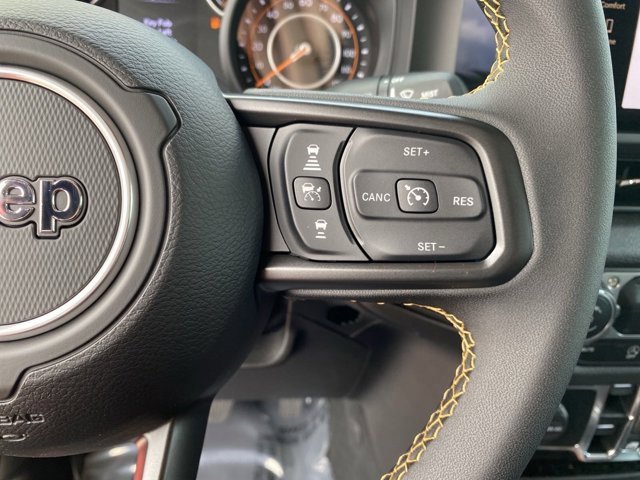 New 2024 Jeep Gladiator Sport image 25