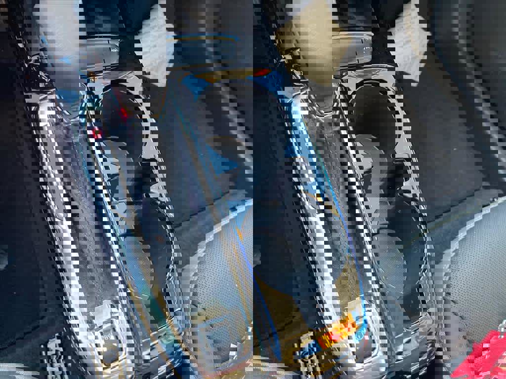 Used 2025 Chevrolet Trax ACTIV w/ Sunroof Package image 14