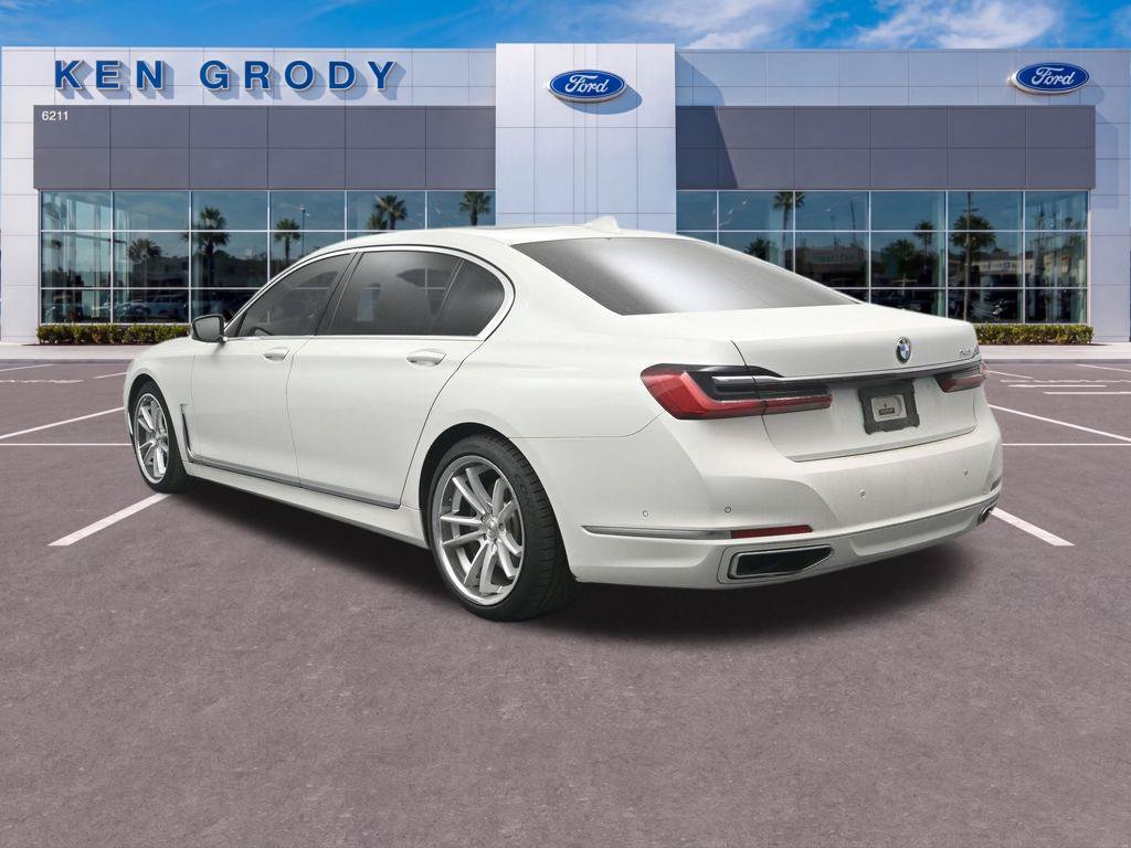 Used 2020 BMW 740i RWD image 8