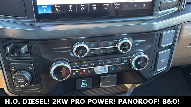 New 2026 Ford F350 Lariat w/ Snow Plow/Camper Package image 19