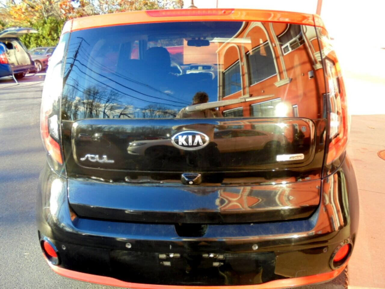 Used 2015 Kia Soul EV + FWD image 7