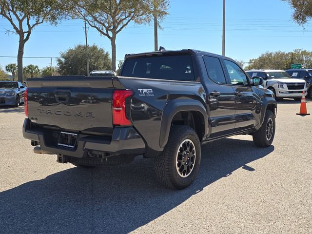 Used 2025 Toyota Tacoma TRD Off-Road image 8
