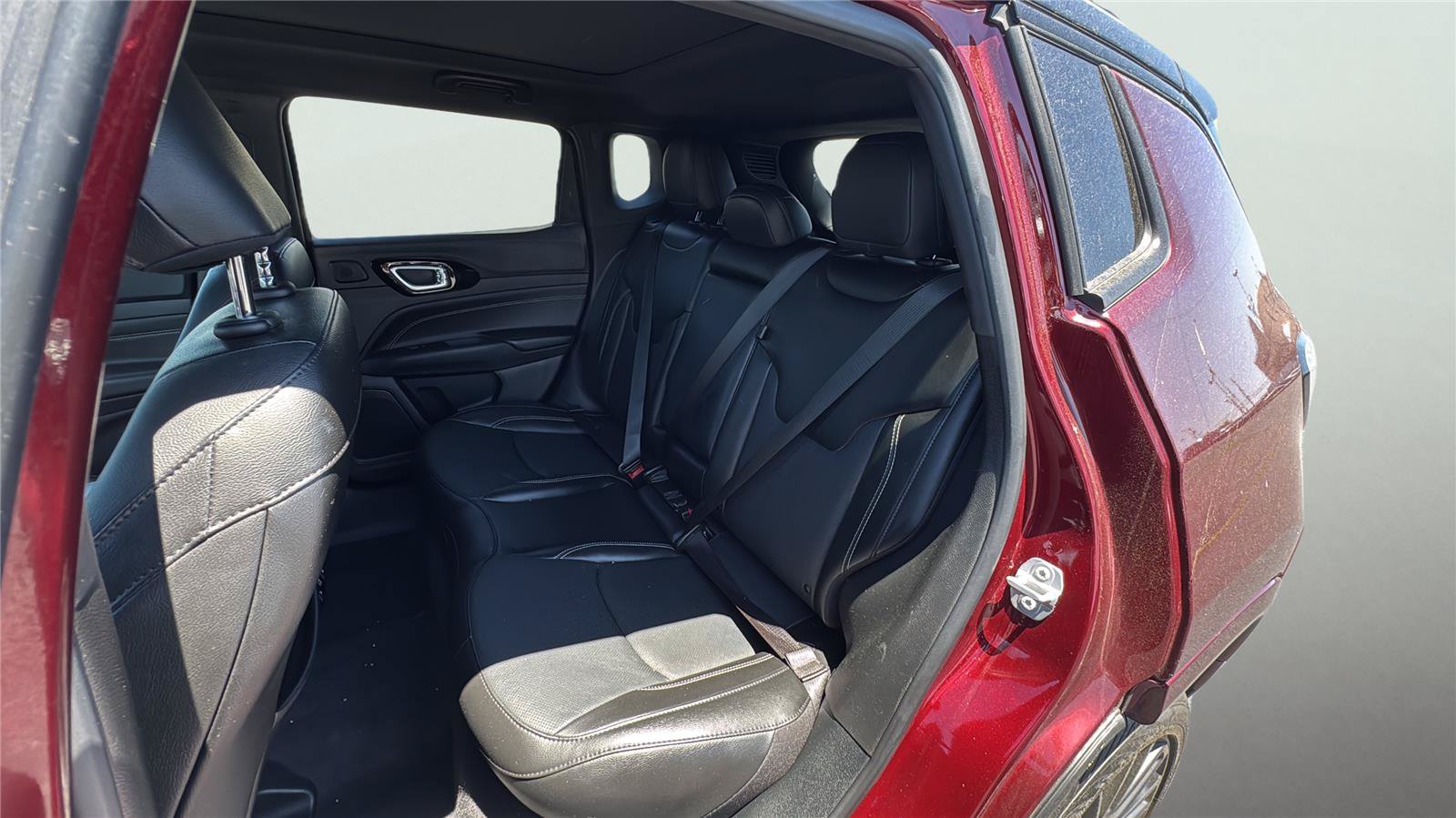 Certified 2022 Jeep Compass High Altitude AWD/4WD image 19