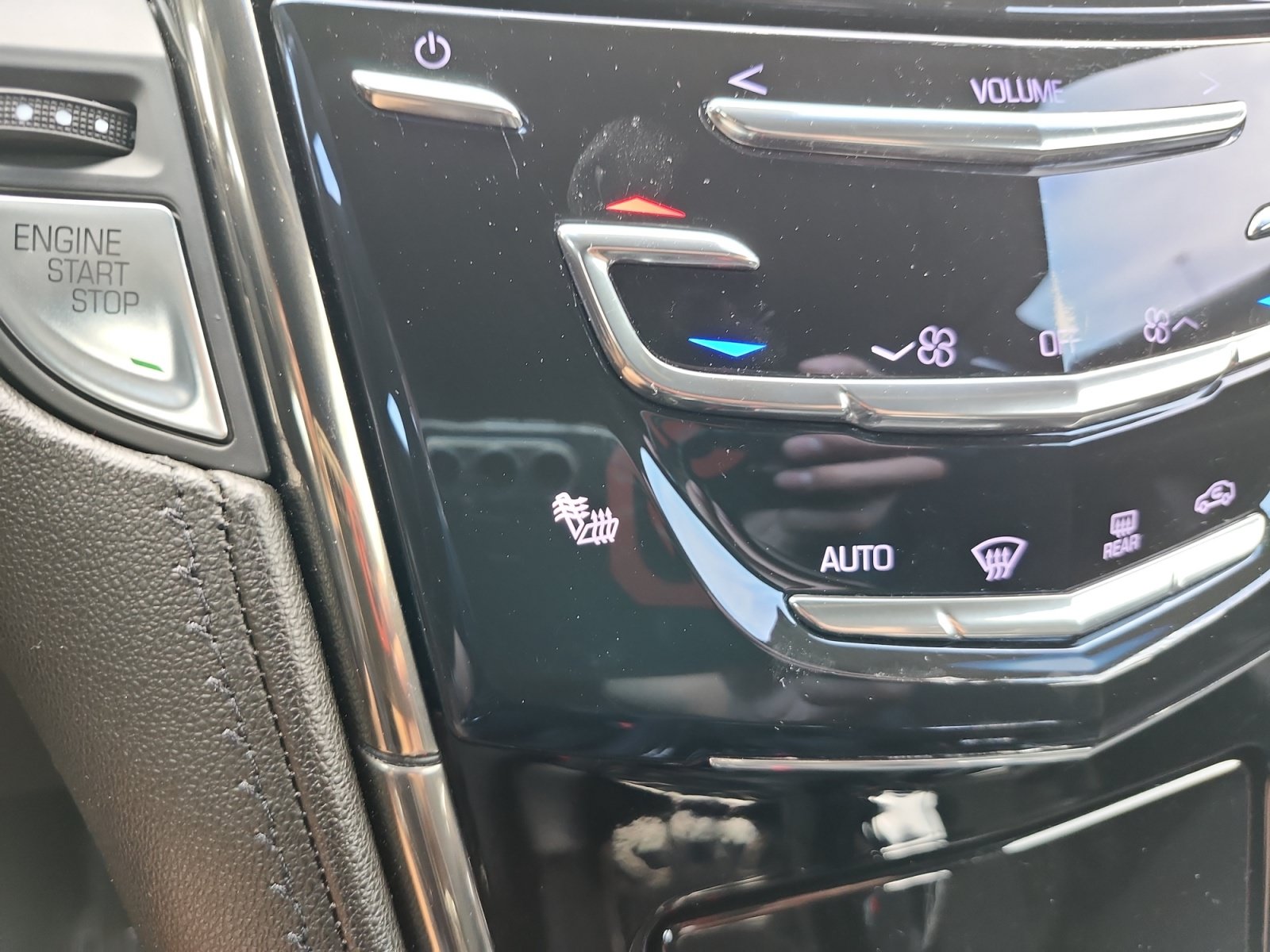 Used 2016 Cadillac ATS V w/ Luxury Package RWD image 24