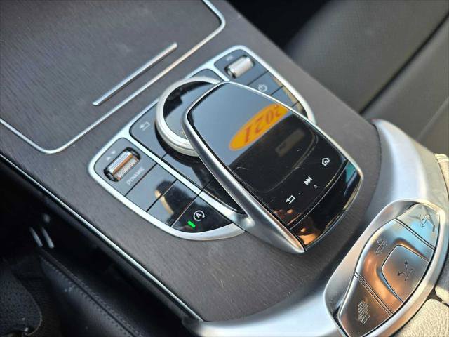 Used 2021 Mercedes-Benz C 300 Cabriolet image 32