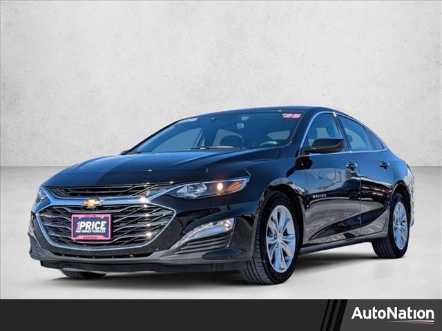 Used 2025 Chevrolet Malibu LT image 1