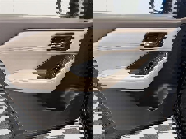 Used 2023 Nissan Rogue SL w/ SL Premium Package image 17