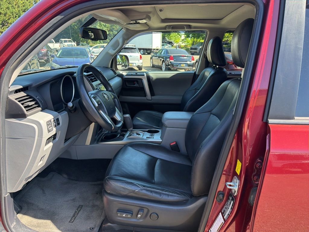Used 2010 Toyota 4Runner Trail AWD/4WD image 9
