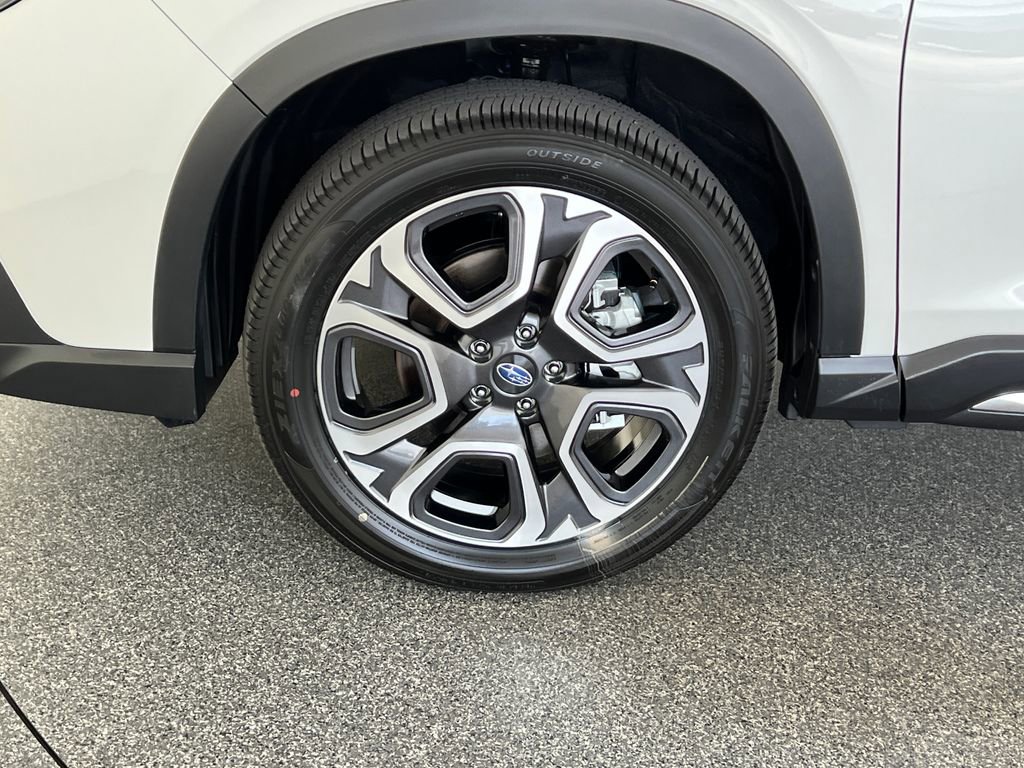 New 2026 Subaru Ascent Limited AWD/4WD image 28