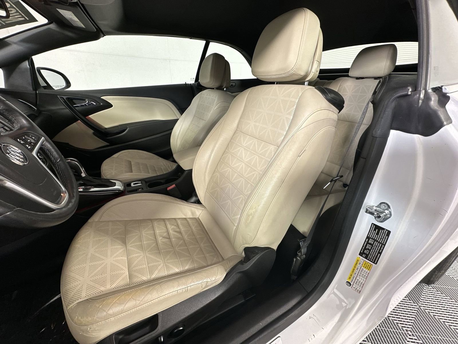 Used 2018 Buick Cascada Premium image 11