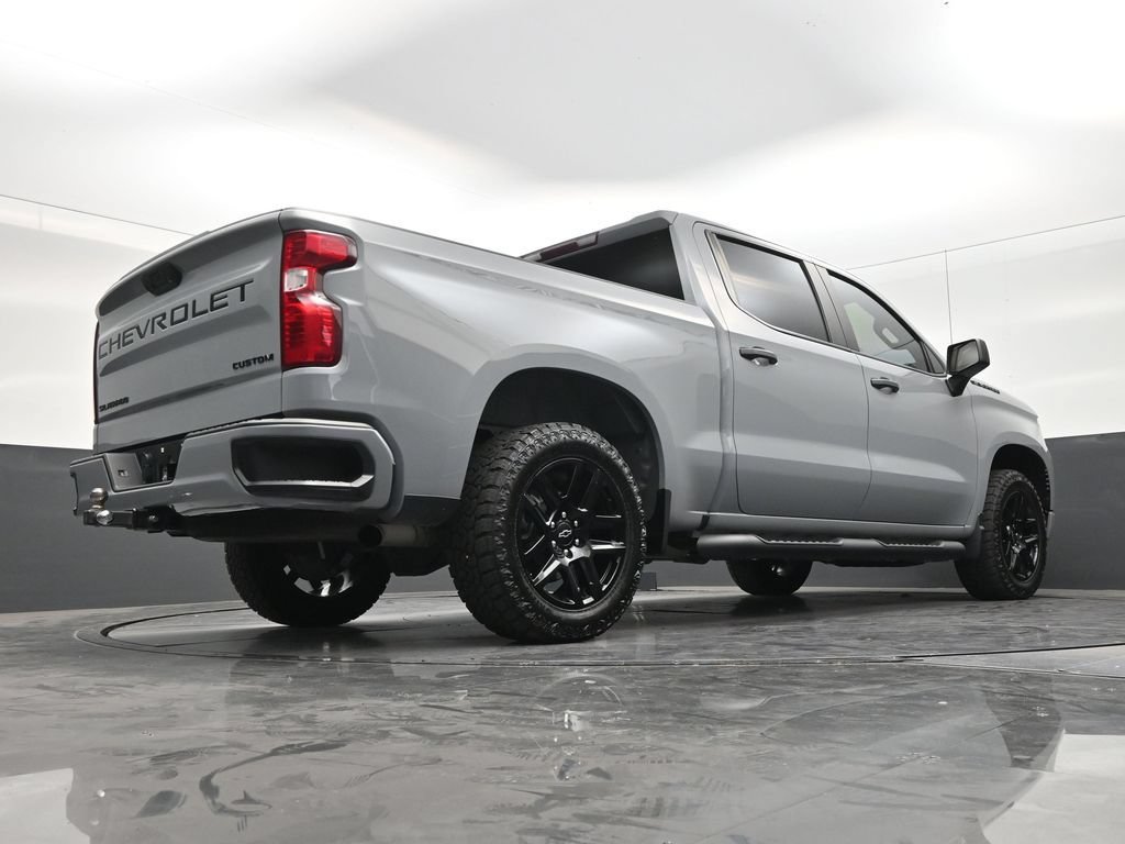 Used 2024 Chevrolet Silverado 1500 Custom w/ Turbomax Blackout Package RWD image 24
