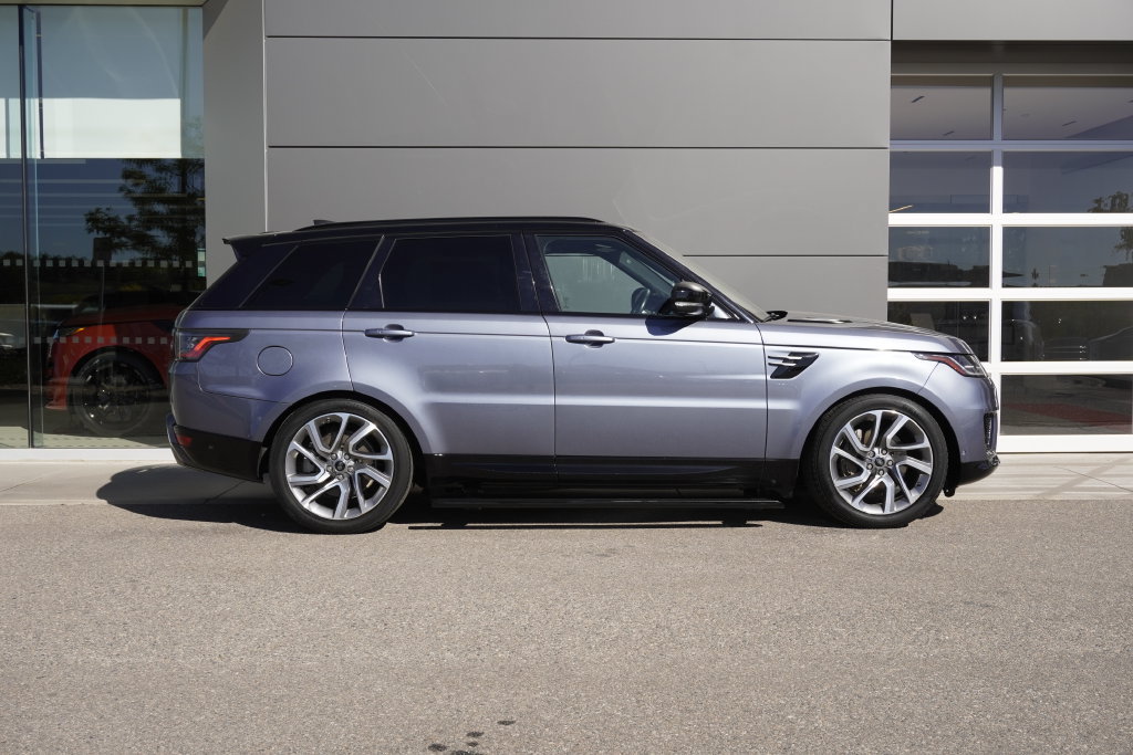 Used 2018 Land Rover Range Rover Sport HSE AWD/4WD image 7