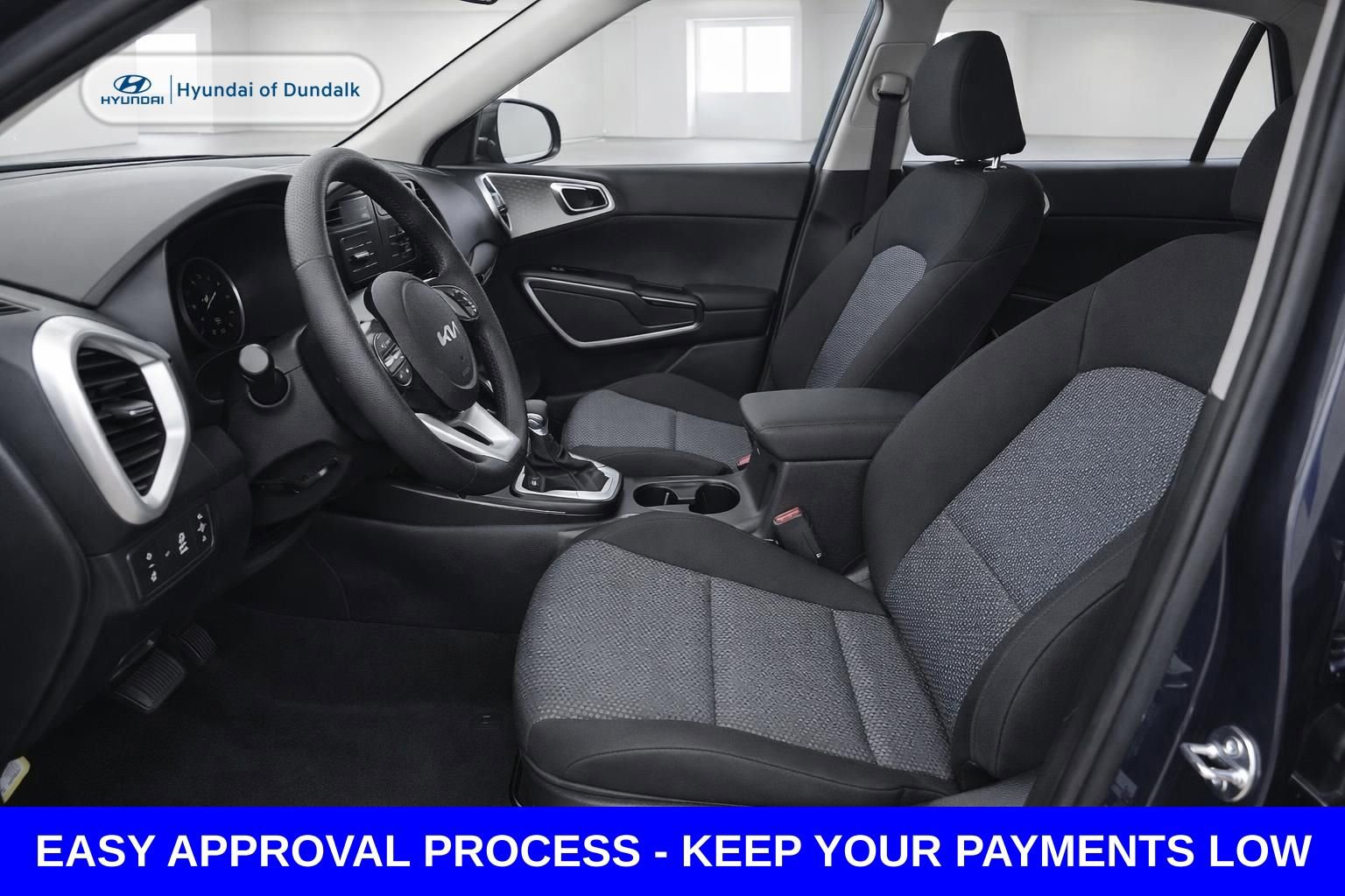 Used 2025 Kia Soul LX image 11