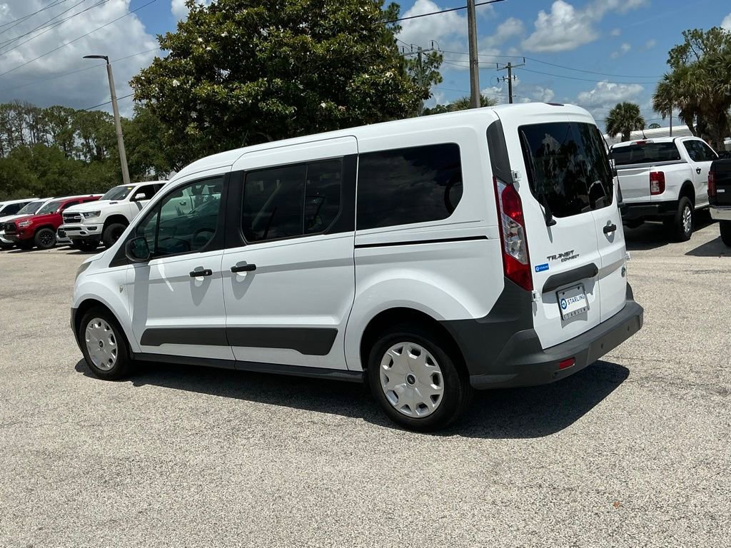 Used 2017 Ford Transit Connect XL FWD image 5